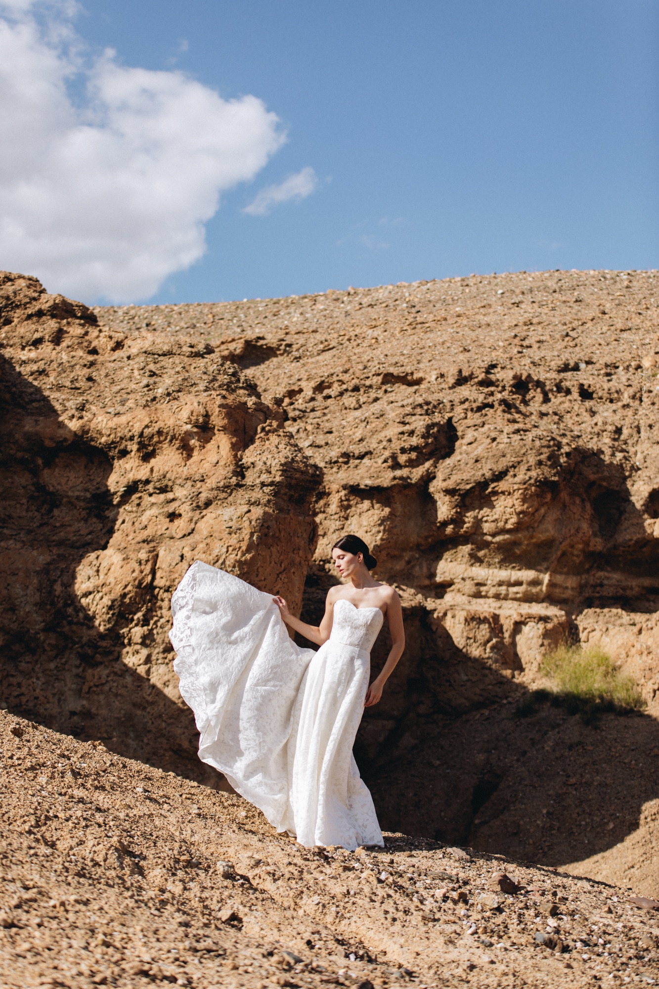 robe de mariée Halley bustier – silhouette audacieuse et couture